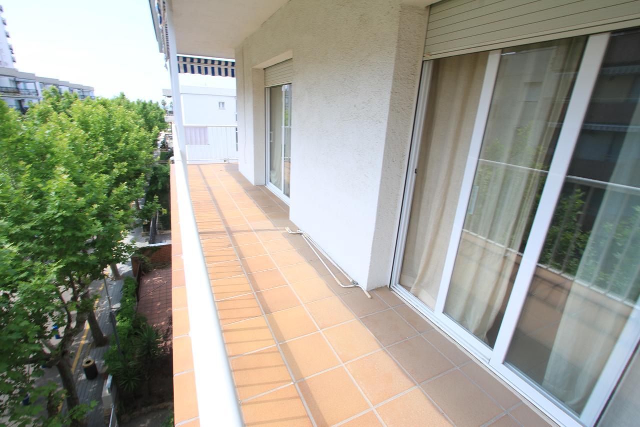 For A Stay Costa Azul Salou Bagian luar foto